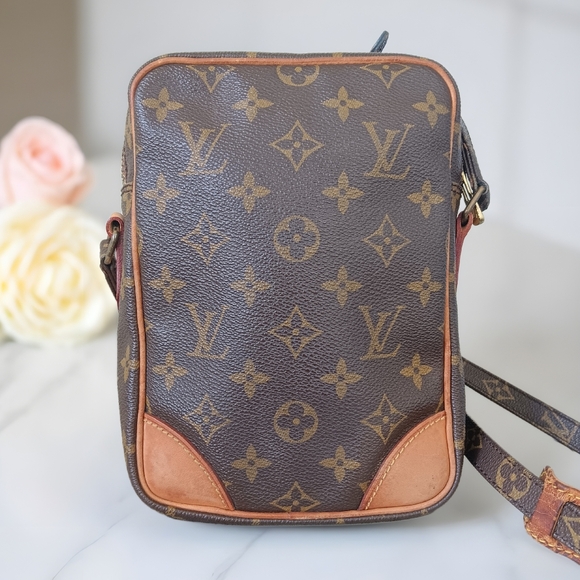 Louis Vuitton ✨️Vintage 80' Amazone Crossbody Bag - Picture 5 of 15